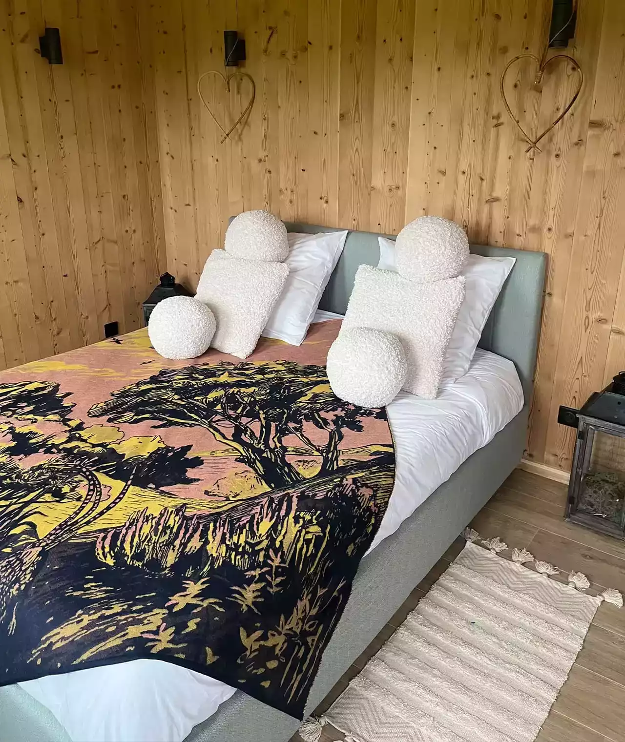 Chambre gîte privatisé pour événements à La Grange aux Camélias, Loire